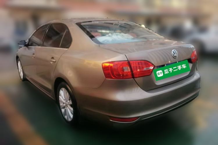 Used Volkswagen Sagitar 2014 1.6L Manual Comfort Model
