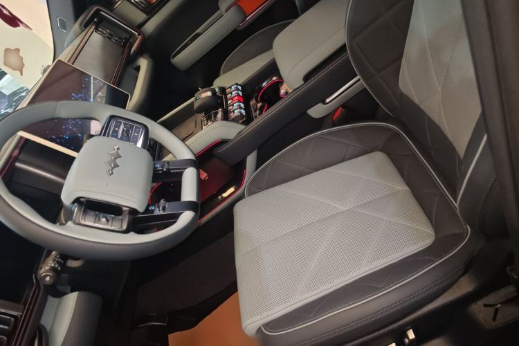 Used Formula Leopard 5 2025 TianShen Intelligent Driving Max Edition
