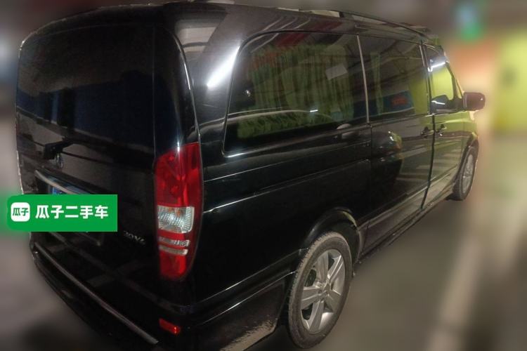 Used Mercedes-Benz Viano 2013 3.0L Hospitality Edition
