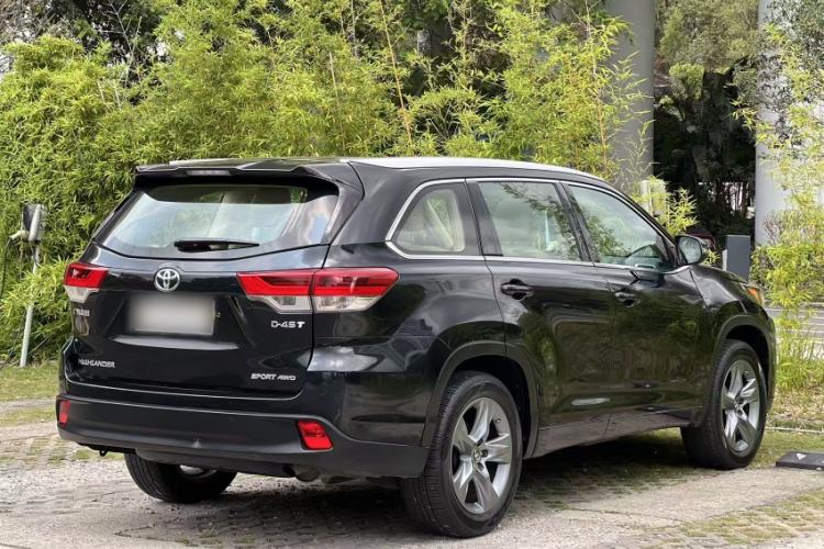 Used Toyota Highlander 2018 2.0T Four-Wheel Drive Luxury Version 7 Seats China VI Standard
