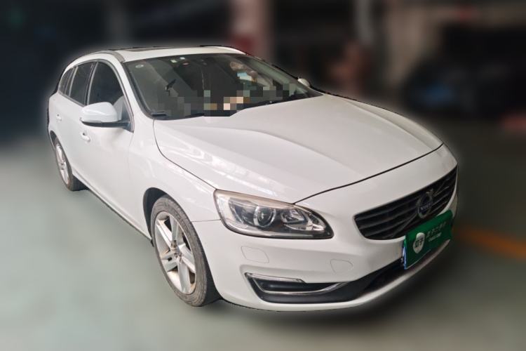 Used Volvo V60 2014 Restyled T5 Zhiya Edition
