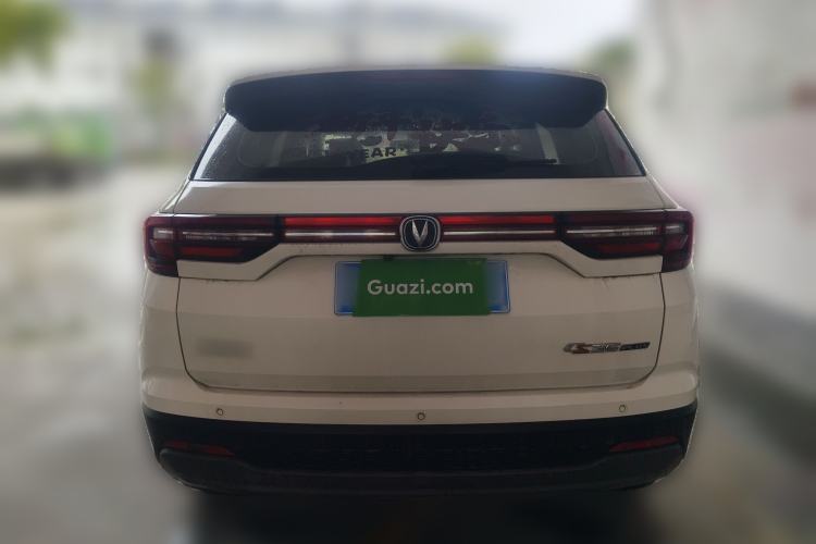 Used Changan CS35PLUS 2021 Revised Version Glory Million Edition 1.6L Manual Luxury Edition
