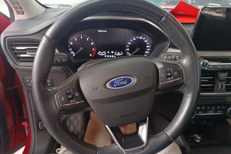 Used Ford Focus 2020 Hatchback EcoBoost 180 Automatic Trend Edition Steering Wheel