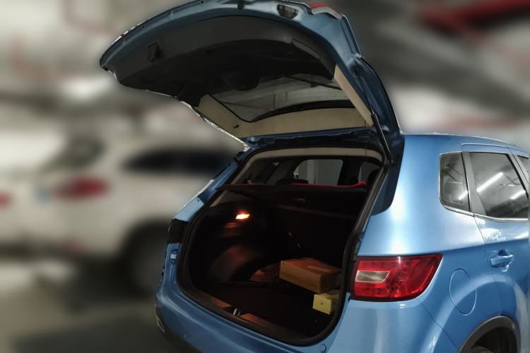 Used FAW Senya R7 2017 1.6L Automatic Smart Version
