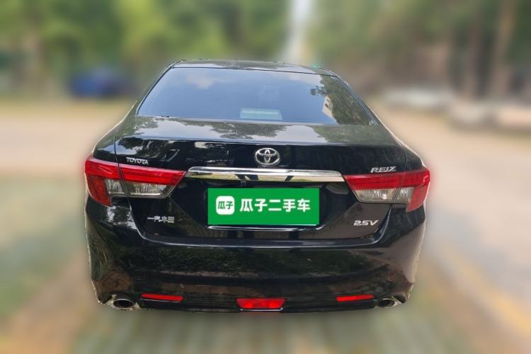 Used Toyota Reiz 2013 2.5V Elite Edition
