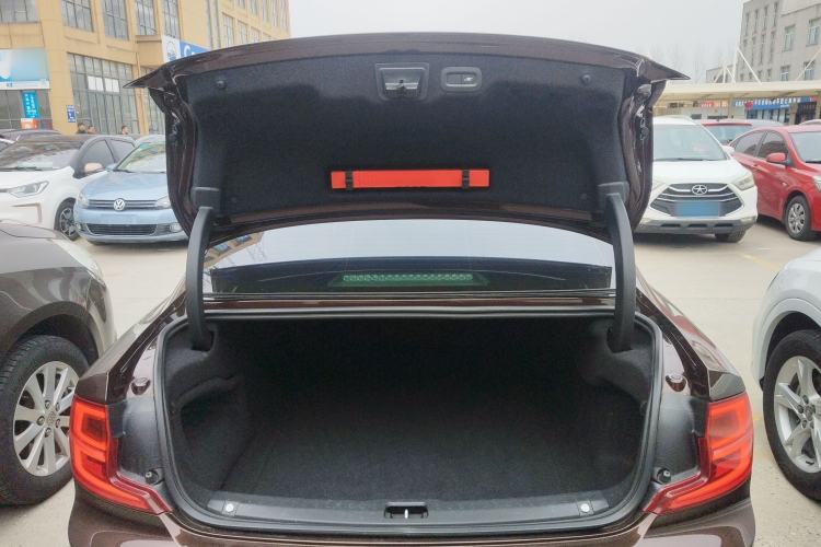 Used Volvo S90 2017 T5 Zhiyuan Edition