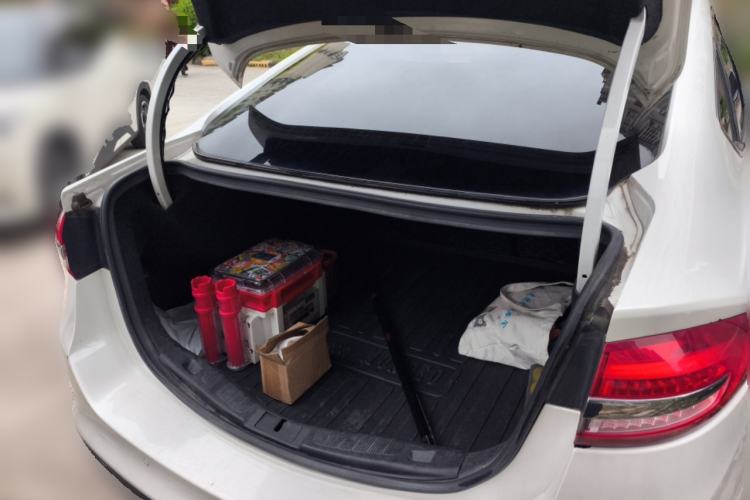 Used Ford Mondeo 2017 EcoBoost 180 Stylish Model Trunk