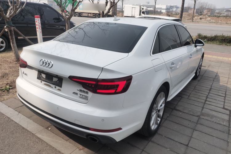 Used Audi A4L 2018 30th Anniversary Edition 40 TFSI Fashion Model