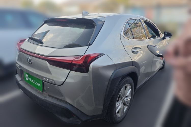 Used Lexus UX 2022 260h Explore-Edition