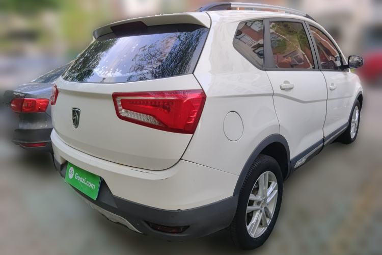 Used Baojun 560 2016 1.8L Manual Value Edition Rear Right 45 Deg