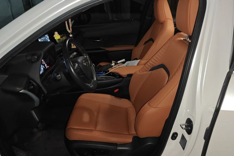 Used Lexus UX 2020 260h Explore-Cool Edition