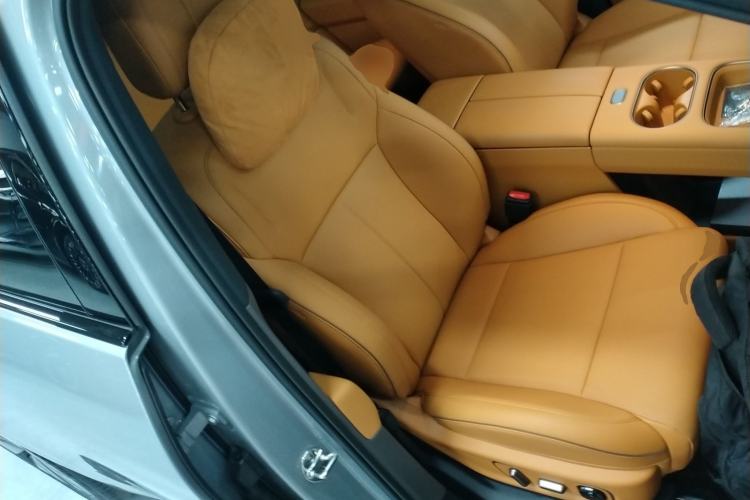 Used Li Auto Li Auto i6 2025 Model Four-Wheel-Drive Standard Type