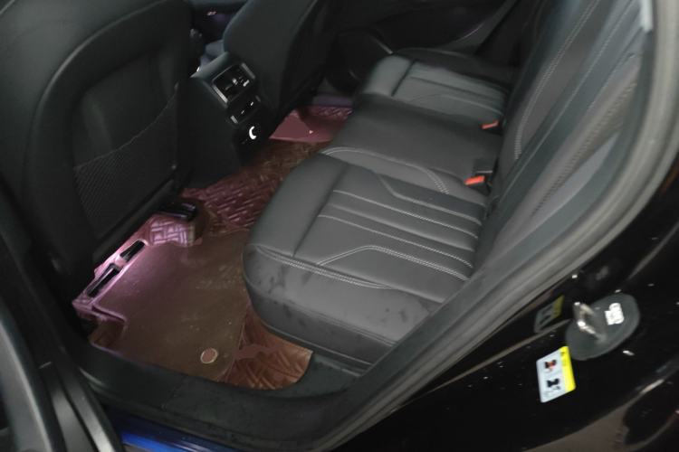 Used Audi Q5L 2022 Updated 40T Luxury Dynamic Edition Left Rear Seat