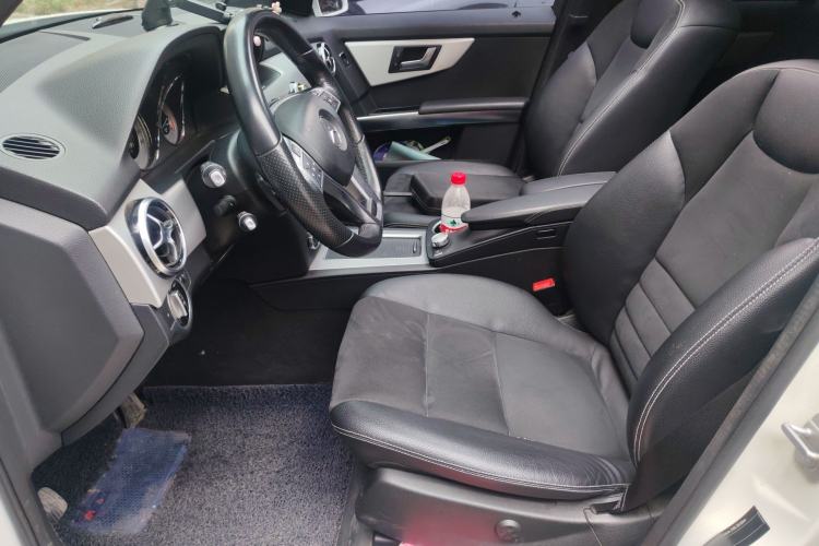 Used Mercedes-Benz GLK-Class 2015 GLK 260 4MATIC Dynamic Edition Ultimate Version Left Front Seat