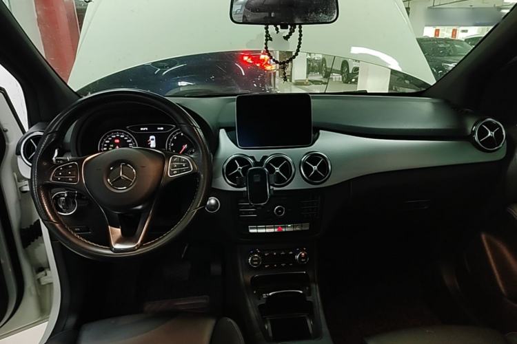 Used Mercedes-Benz B-Class 2018 B 200 Fashion Model
