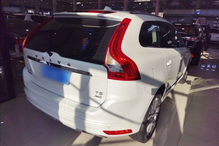 Used Volvo XC60 2017 T5 AWD Smart Upgrade Edition