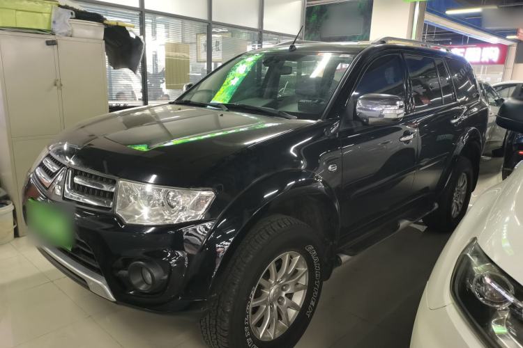 Used Mitsubishi Pajero Sport 2013 3.0L Automatic 4x4 Flagship Edition