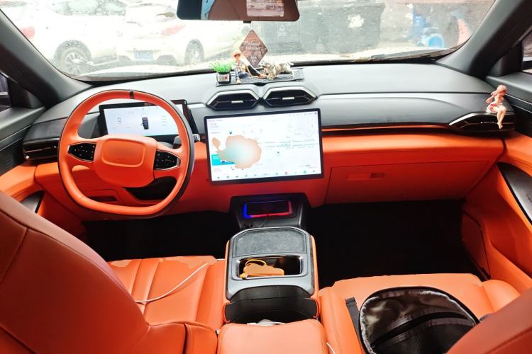 Used Dongfeng Aeolus L7 New Energy 2025 205 Ultra-Long Range Indulgence Version Center Console