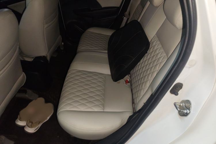 Used Honda Fit 2014 1.5L EX CVT Elite Model Interior 4