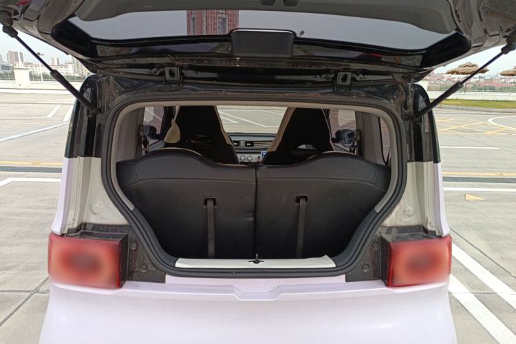 Used Wuling Hongguang MINIEV 2022 Macaron Premium Model – Lithium Iron Phosphate Trunk