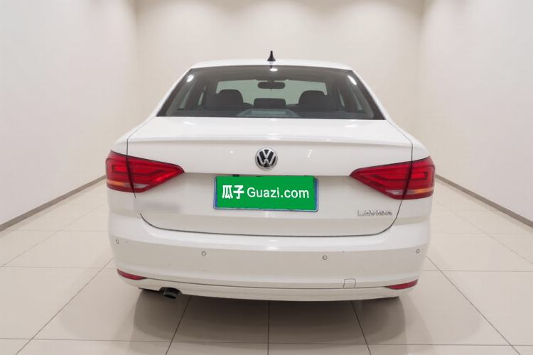 Used Volkswagen Lavida 2017 1.6L Manual Fashion Edition