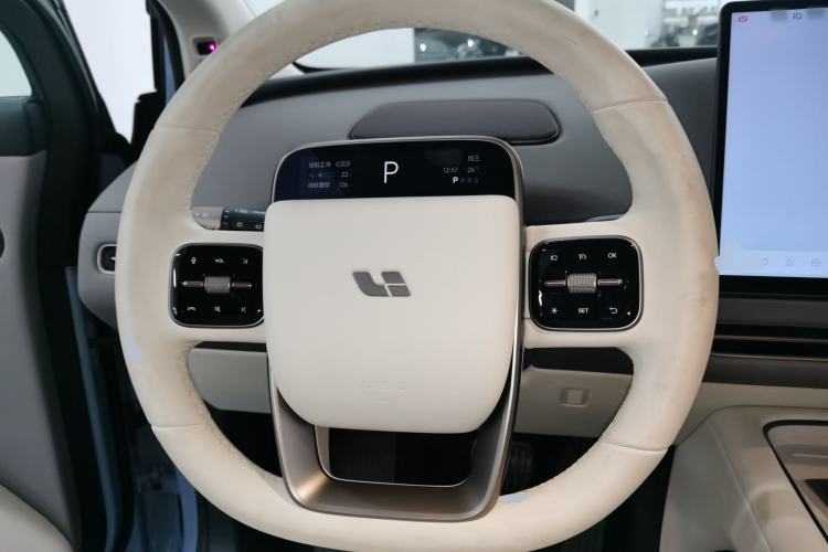 Used Li Auto i8 2025 Model Standard Version Steering Wheel