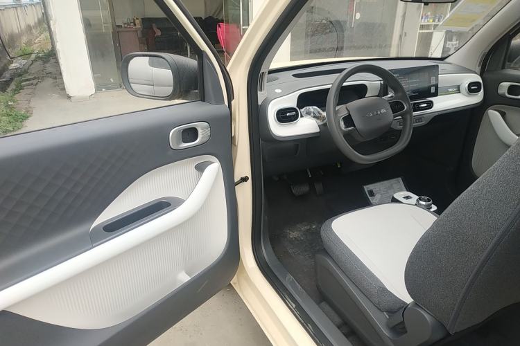 Used Geely Galaxy Panda 2025 210 km – Yuanqi Bear