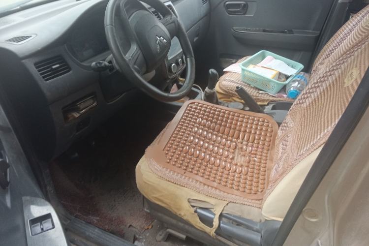 Used Wuling Hongguang 2015 1.5L S Basic Version China V Standard Left Front Seat