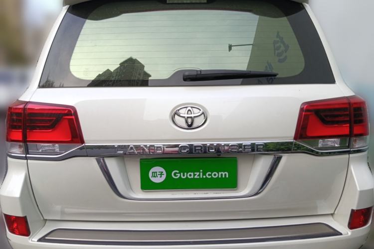 Used Toyota Land Cruiser  Rear