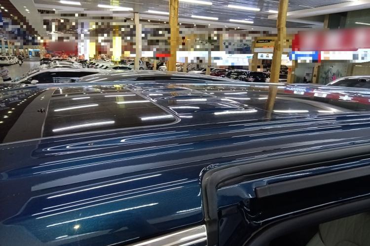 Used VOYAH Dream 2025 PHEV Four-Wheel-Drive Flagship Kunpeng Edition
