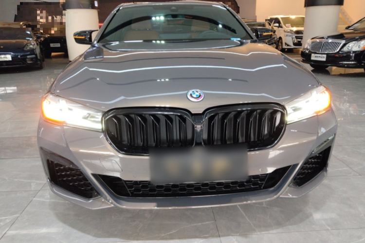 Used BMW 5 Series 2022 Restyled 540i Luxury Edition M Sport Package
