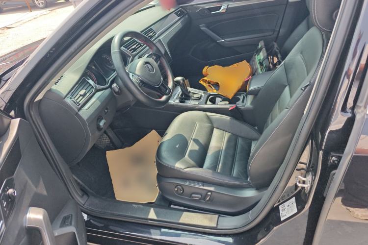 Used Volkswagen Passat 2017 330TSI DSG Prestige Edition Left Front Seat