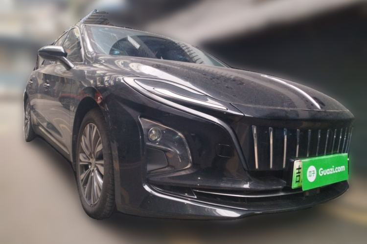 Used Hongqi E-QM5 2022 431 km Charge & Enjoy Edition