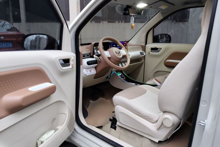 Used Wuling Hongguang MINIEV 2024 3rd Generation 215km Advanced Version