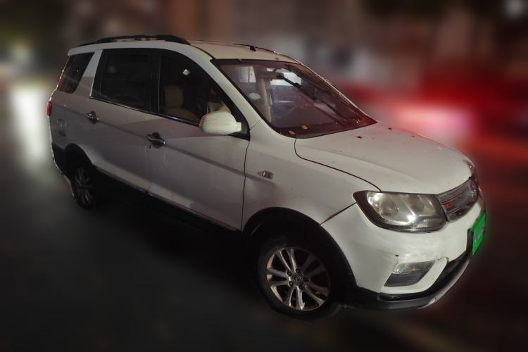 Used Dongfeng Fengon 370 2016 1.5L Manual Standard Edition SFG15-02 7 Seats