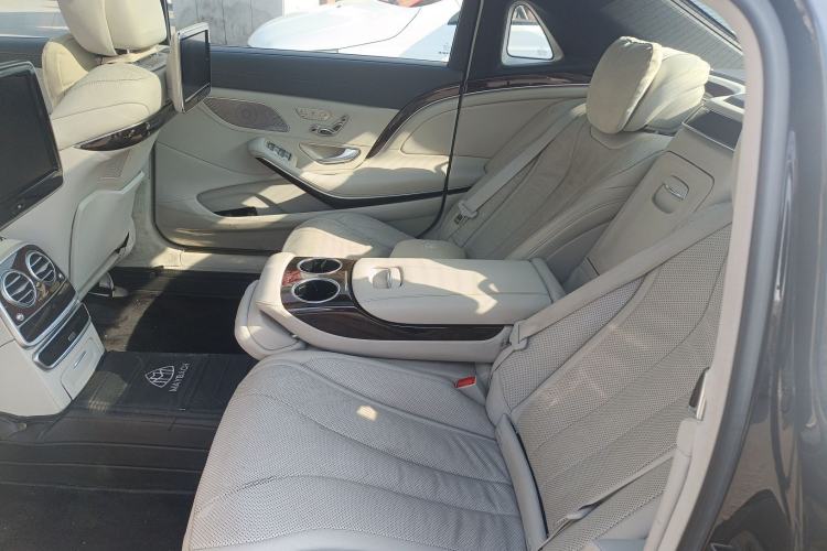 Used Mercedes-Benz Maybach S-Class 2015 S 400 4MATIC Left Rear Seat