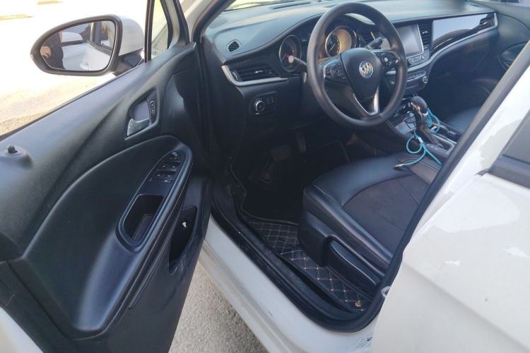 Ojetý Buick Verano 2017 Sedan 20T Dual-Clutch Leading Model