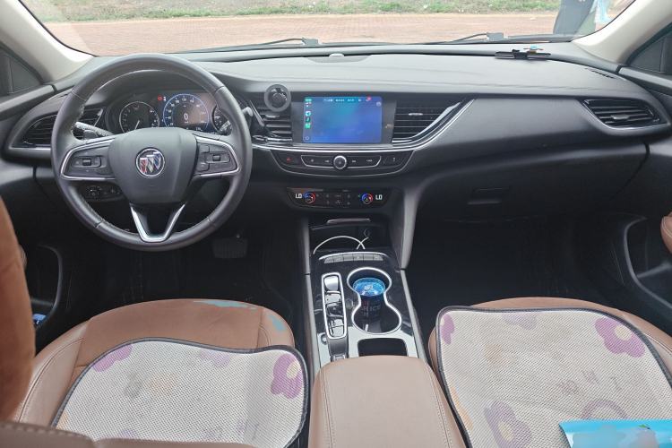 Used Buick Regal 2020 552T Luxury Version
