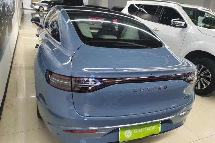 Used Hima Luxeed S7 2025 855 km Max Rear