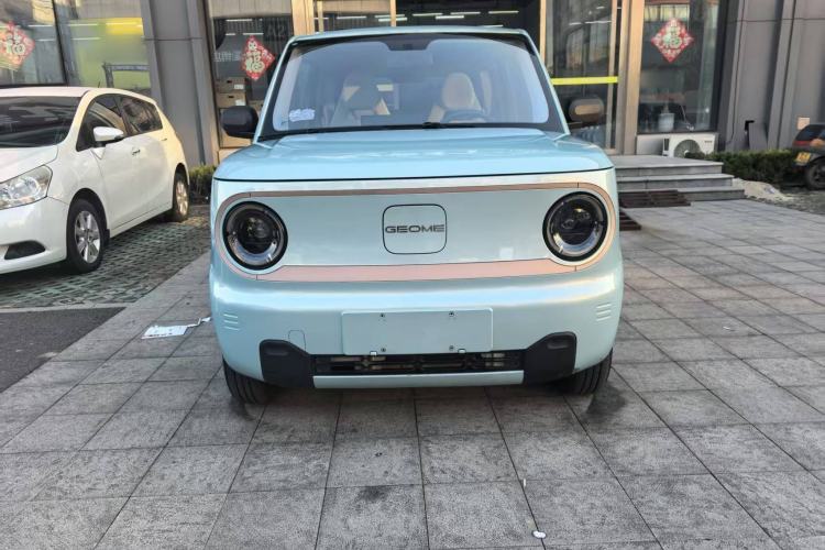 Used Geely Galaxy Panda 2023 Panda Mini 200km Endurance Bear