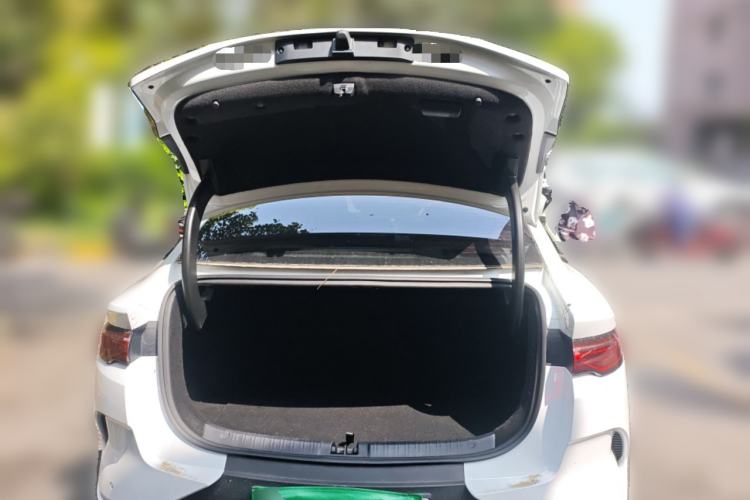 Used BYD Qin L 2025 EV 470KM Leading Edition Trunk