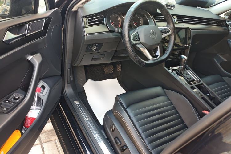 Used Volkswagen Magotan 2020 330TSI DSG Leading Model Driver Seat