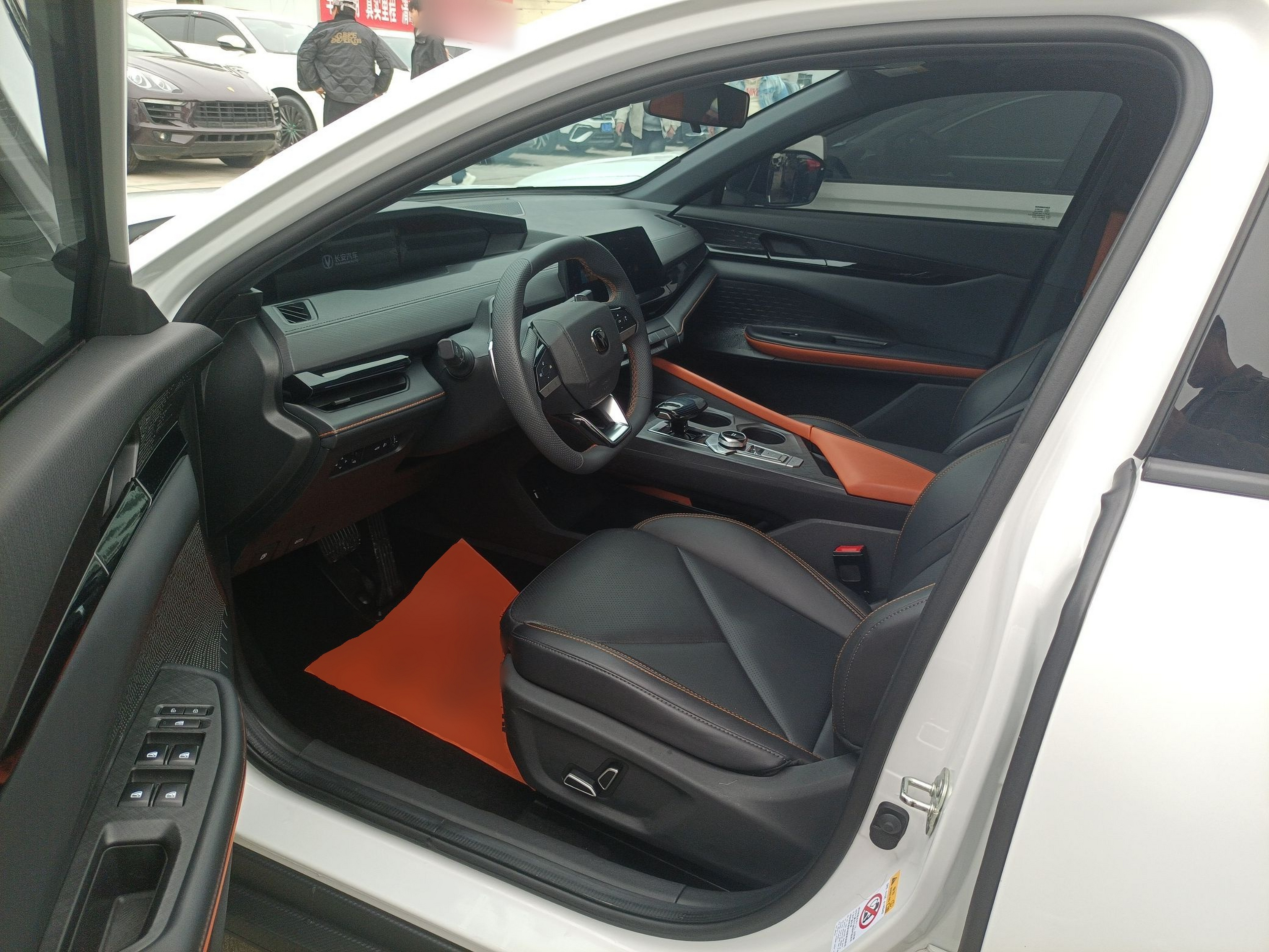 Interior delantero