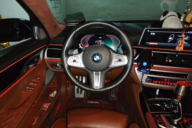 Used BMW 7 Series 2019 740Li xDrive Executive M Sport Package Steering Wheel