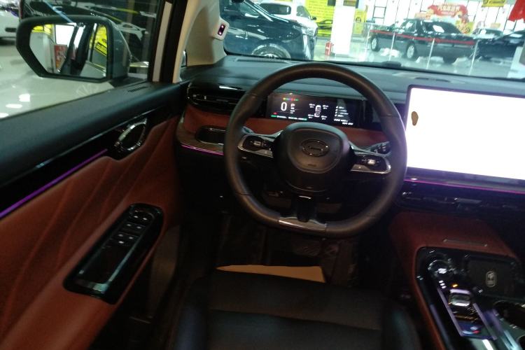 Used GAC Trumpchi E8 New Energy 2024 150km Dragon Roar Starry Night+ Steering Wheel