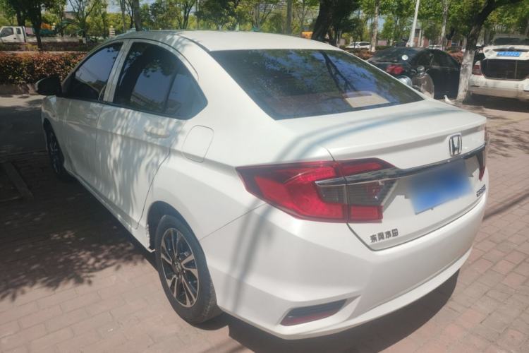 Used Honda Greiz 2016 1.5L CVT Classic Edition
