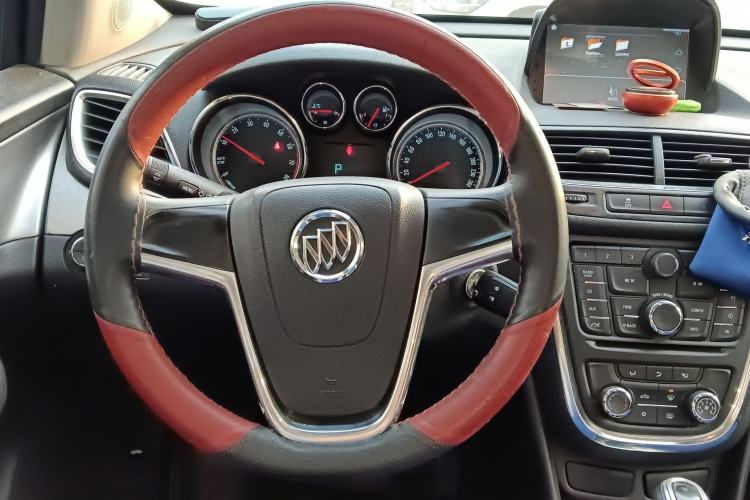 Used Buick Encore 2015 1.4T Automatic Two-Wheel Drive Urban Elite Version