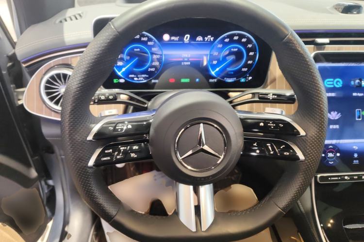 Used Mercedes-Benz EQE SUV 2023 350 4MATIC Luxury Edition
