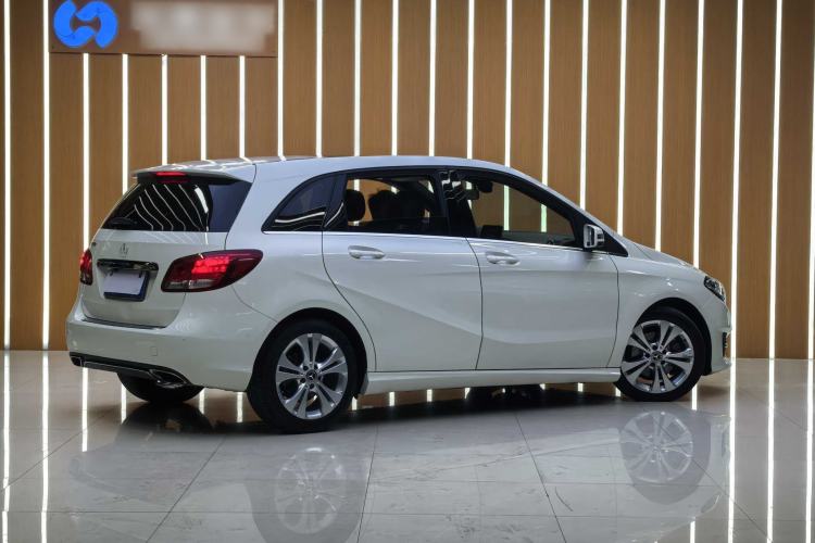 Used Mercedes-Benz B-Class 2017 B 200 Sport Edition