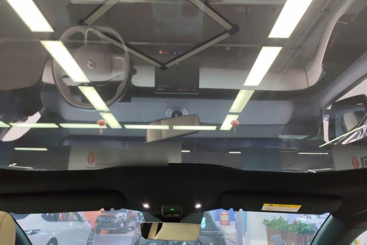 Used Nio ET5T 2024 75kWh Touring Headliner